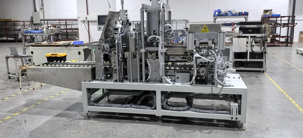 Trouser Clip Hanger Automatic Assembly Machine
