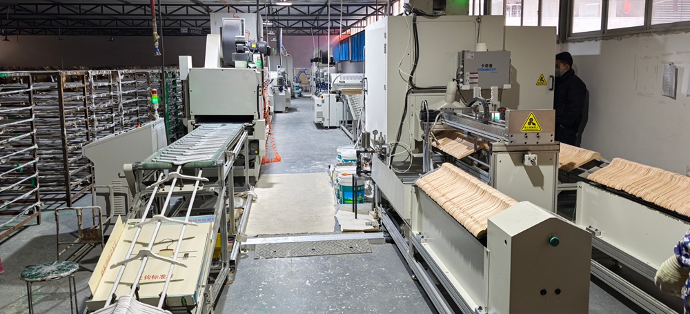 Wooden Hanger High-Speed Automatic Painting Production Line